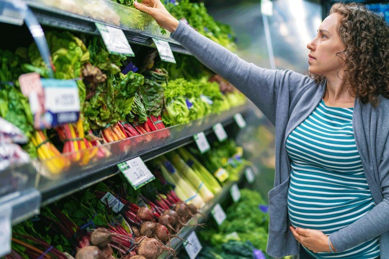 Your guide to eating safe during pregnancy